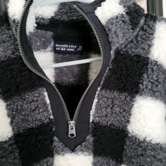 Abercrombie & Fitch softAF Sherpa - Picture 4 of 4